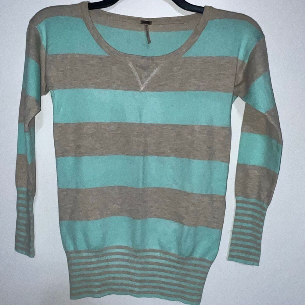 Poof Women's Teal Gray Striped Knit Long Sleeve Crew Neck Pullover Sweater Small